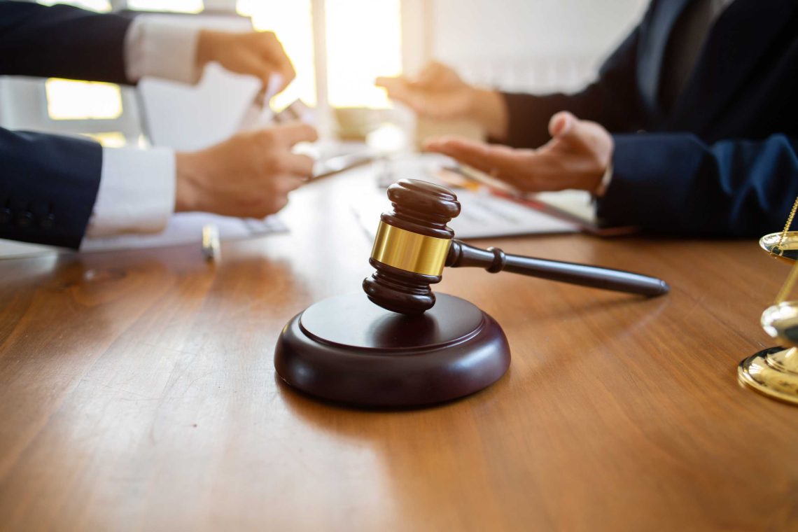 Engager un avocat